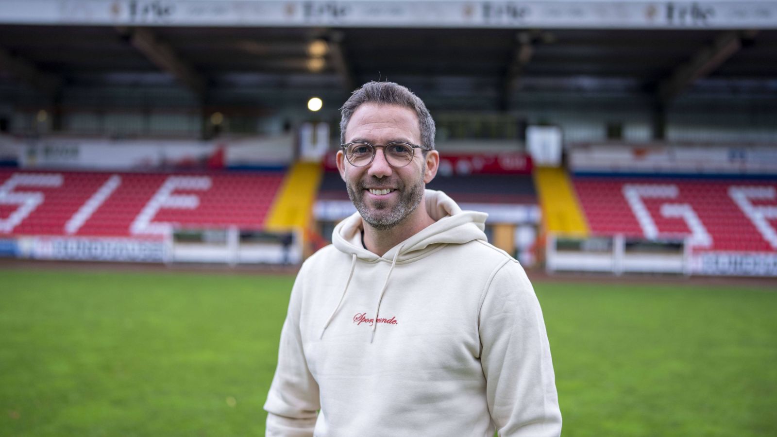 Boris Schommers, neuer Trainer der Sportfreunde Siegen, gibt am Sonntag gegen die U 23 von Fortuna Düsseldorf seinen Einstand.